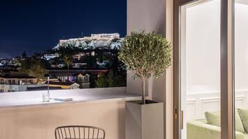Superior Suite Acropolis View | Vue depuis le balcon