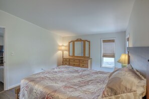 3 間睡房、免費 Wi-Fi、床單