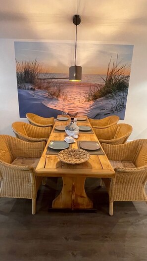 تناول الطعام