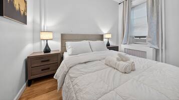 2 bedrooms, iron/ironing board, free WiFi, bed sheets