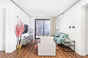 Apartment, 3 Bedrooms | Living area | 50-inch LCD TV with digital channels, TV - Mabaat - Qurtuba - 482 (Riyadh)