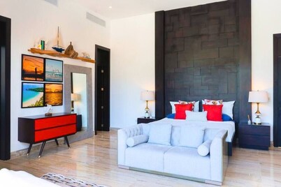 Breathtaking Beachfront Mansion - Your Own Private Resort