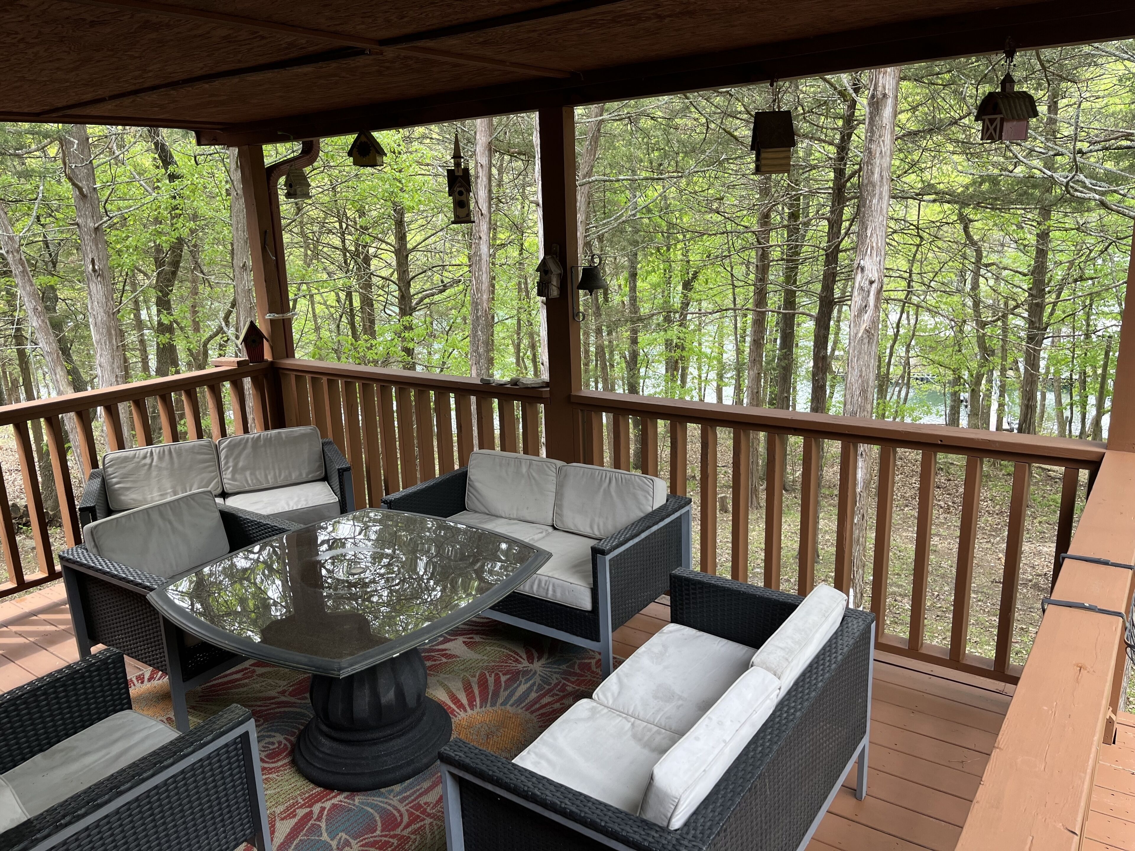 Lakefront Cabin on beautiful Beaver Lake - 2bdrm 2bath sleeps 6