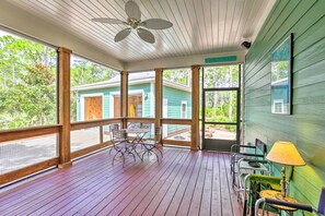 Outdoor dining - Breezy Home w/ Grills, Pool & Beach Access! (Sopchoppy)