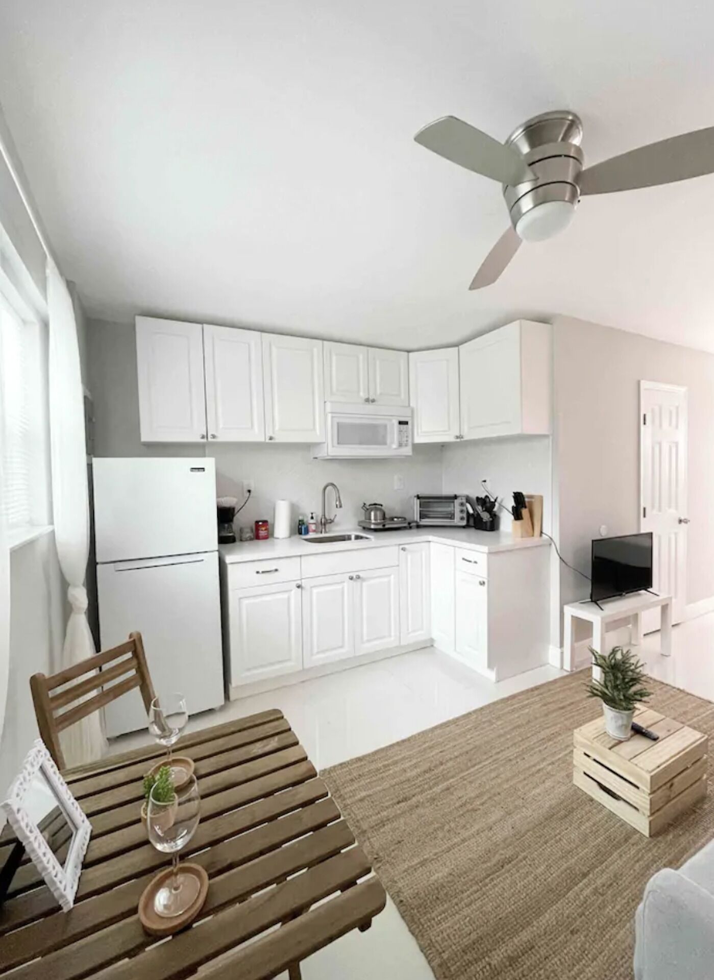 122 Lovely & unique studio Atlantic Ave getaway