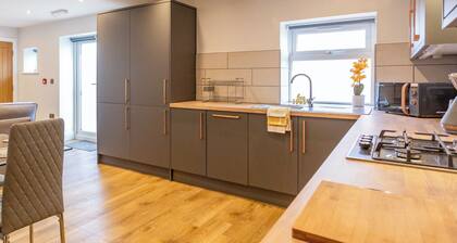The Linden Suite - UK40475