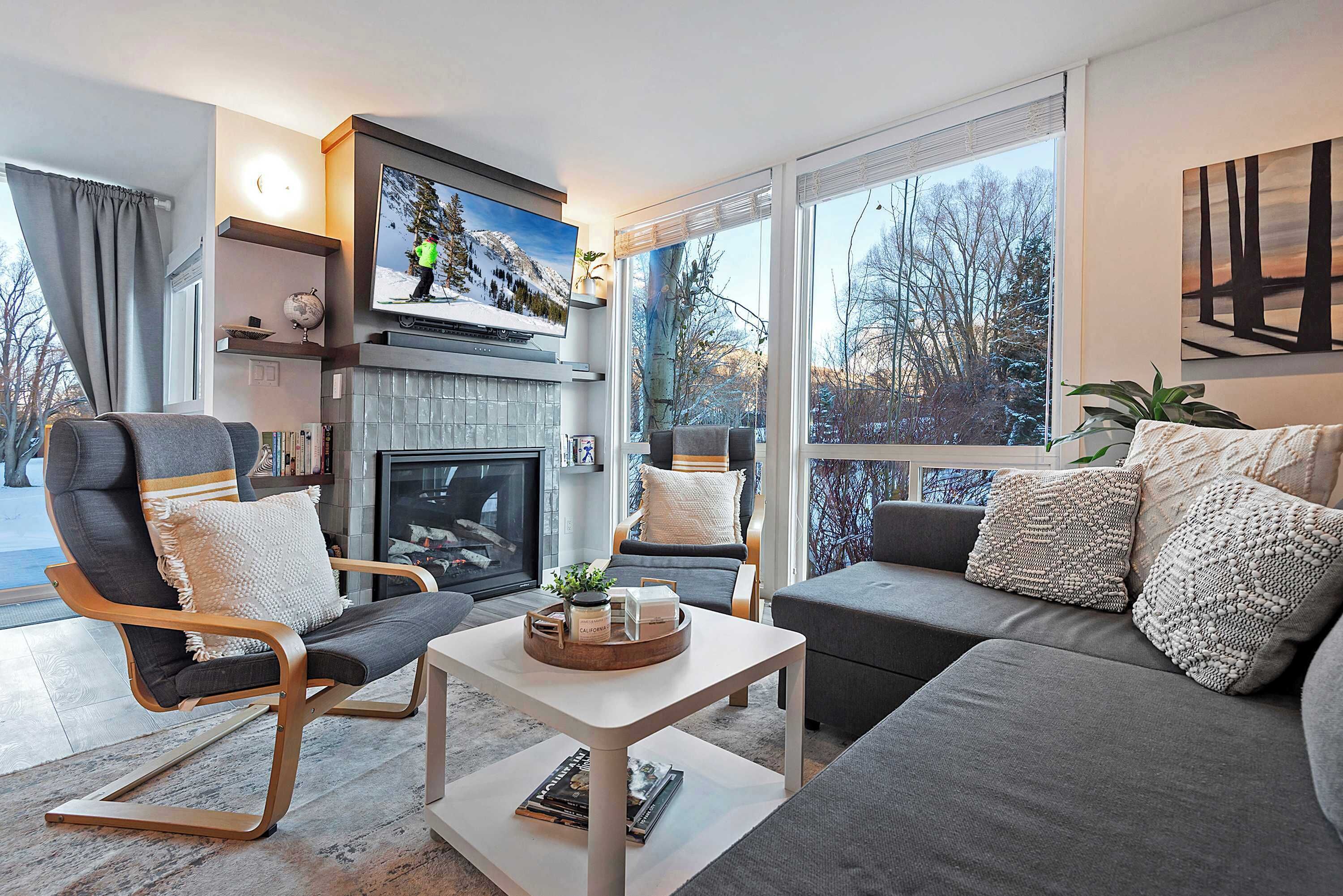 Flat-screen TV, offices