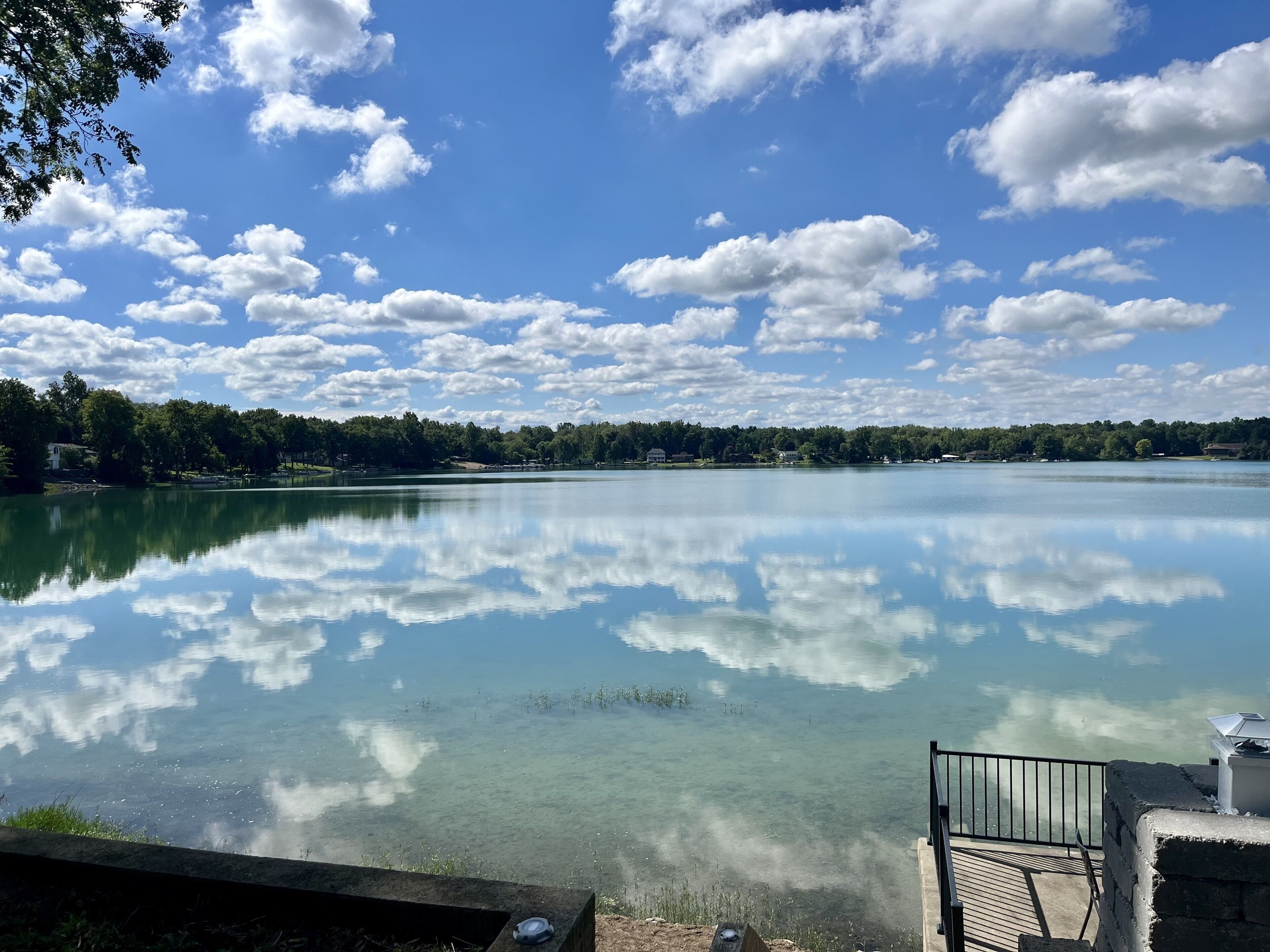 Gorgeous Lakefront Home! Amazing views, outdoor dining and close to Shipshewana.