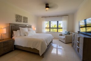 3 Schlafzimmer, Schreibtisch, Bügeleisen/Bügelbrett, kostenloses WLAN