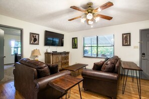 تلفزيون ذكي