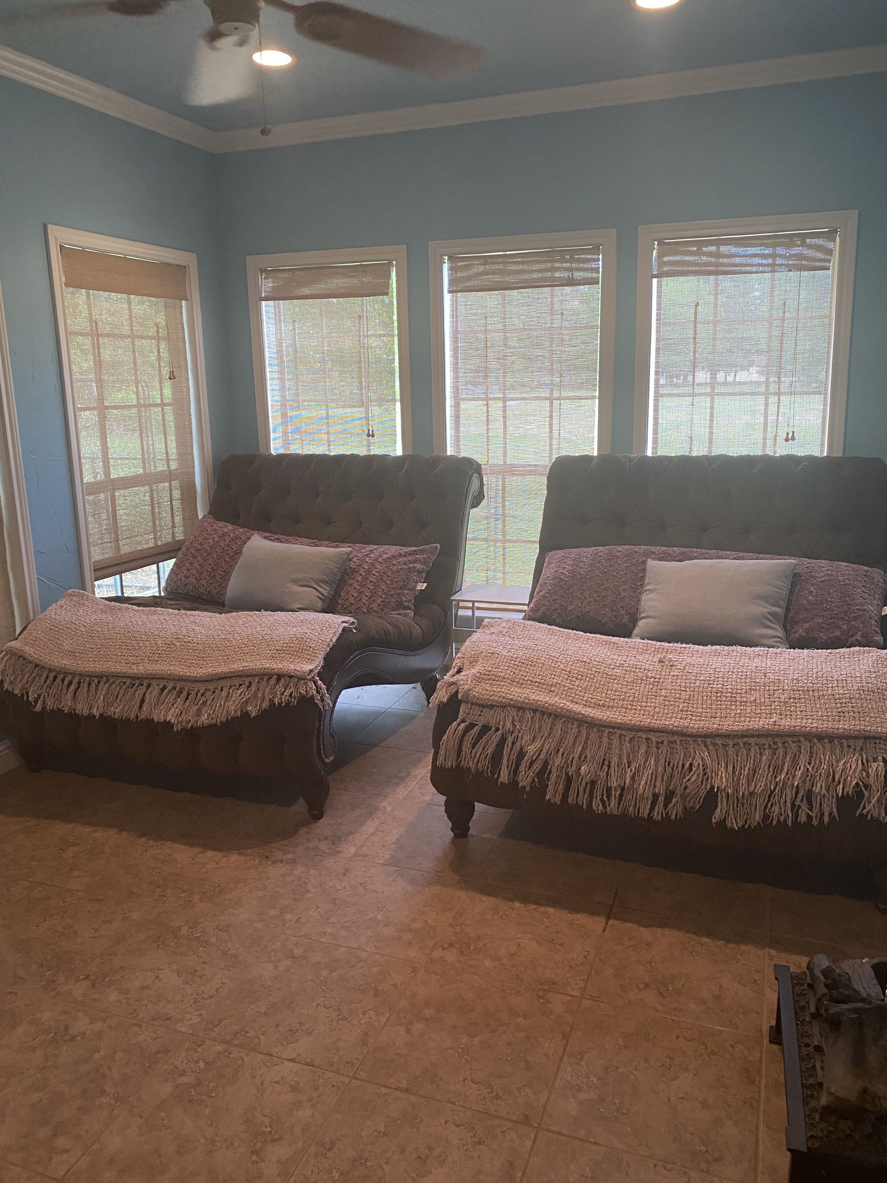 Lakehouse  getaway on lake Bob Sandlin, with private boat ramp and amazing views