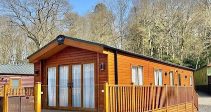 Windermere View Lodge - White Cross Bay Holiday Park