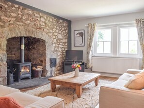 Fireplace, Netflix, streaming services