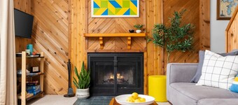 Camp Birch: Waterfront Home on Lake Leelanau