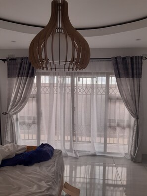 4 bedrooms - Gets Holiday House (Harare)