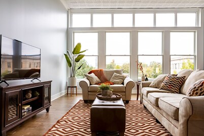 Historic Downtown Owosso Loft