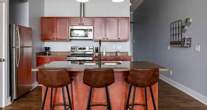 Historic Downtown Owosso Loft