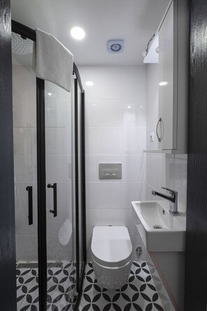 Ducha, cabezal de ducha tipo lluvia, artículos de tocador de diseñador