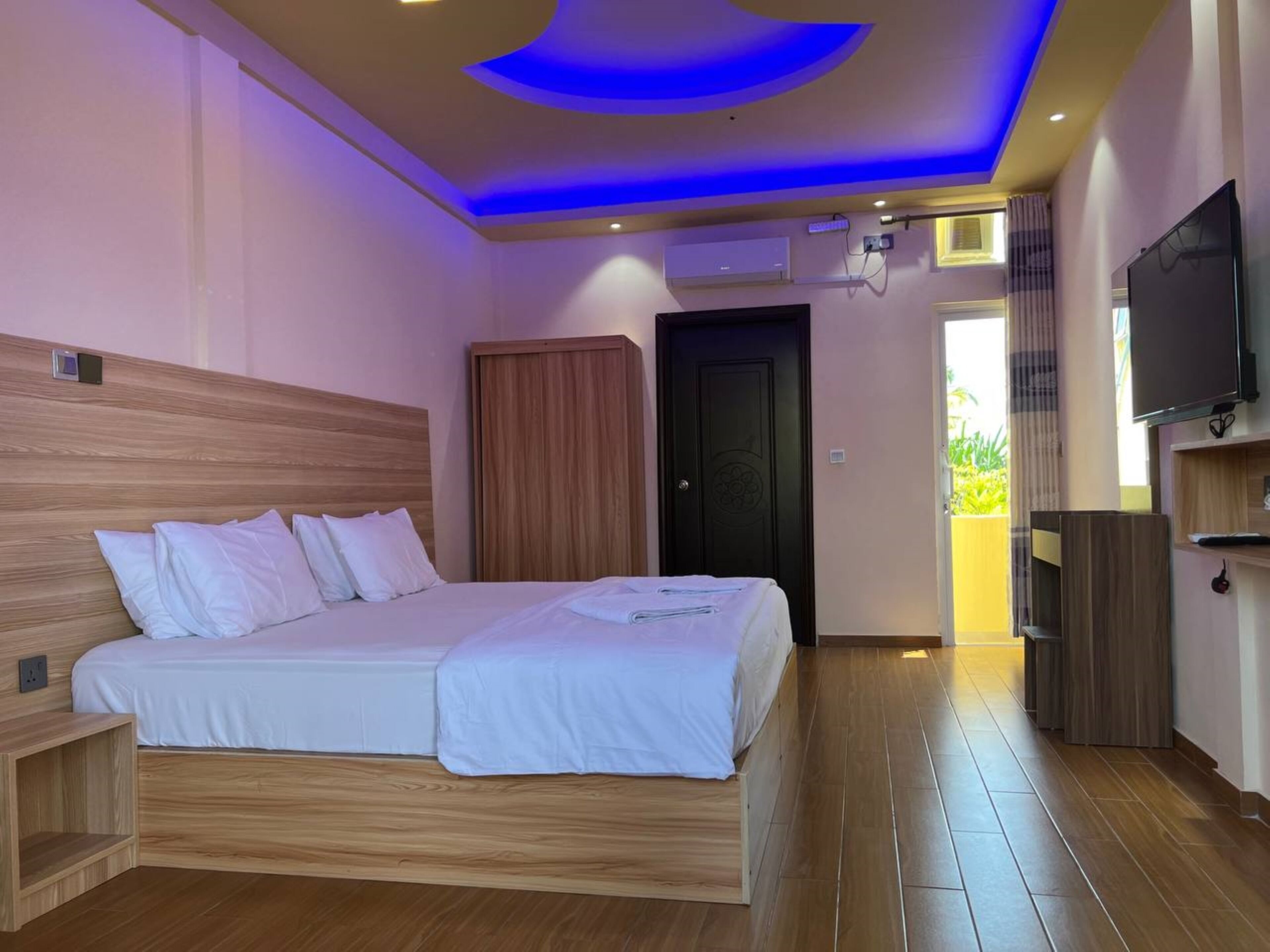 Biancheria da letto di alta qualità, materassi a doppio strato