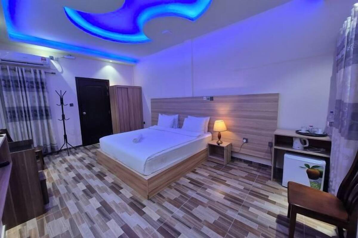 Premium bedding, pillow-top beds, free minibar items, in-room safe