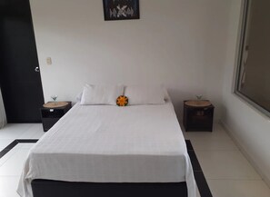 บ้านพักเบสิก | 2 ห้องนอน, Wi-Fi ฟรี, ผ้าปูที่นอน