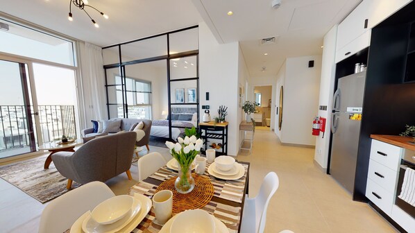 Apartamento superluxo | Opções para refeição no quarto