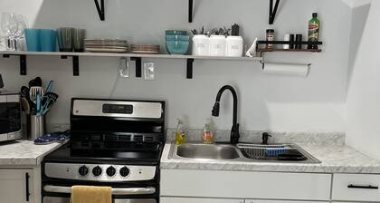 Timy Home near Wolf Creek Marina & multiple boat ramps with a full kitchen