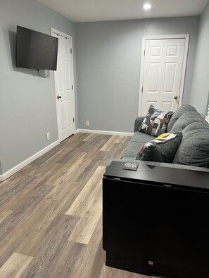 智能電視、音響