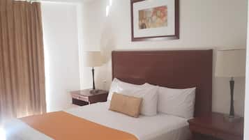 Desk, blackout curtains, free WiFi, bed sheets