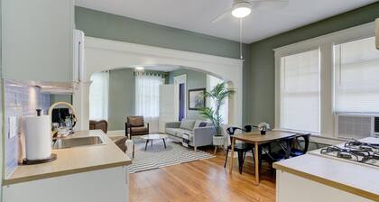 Modern and Stately Upper 2-bed in Historic Midtown