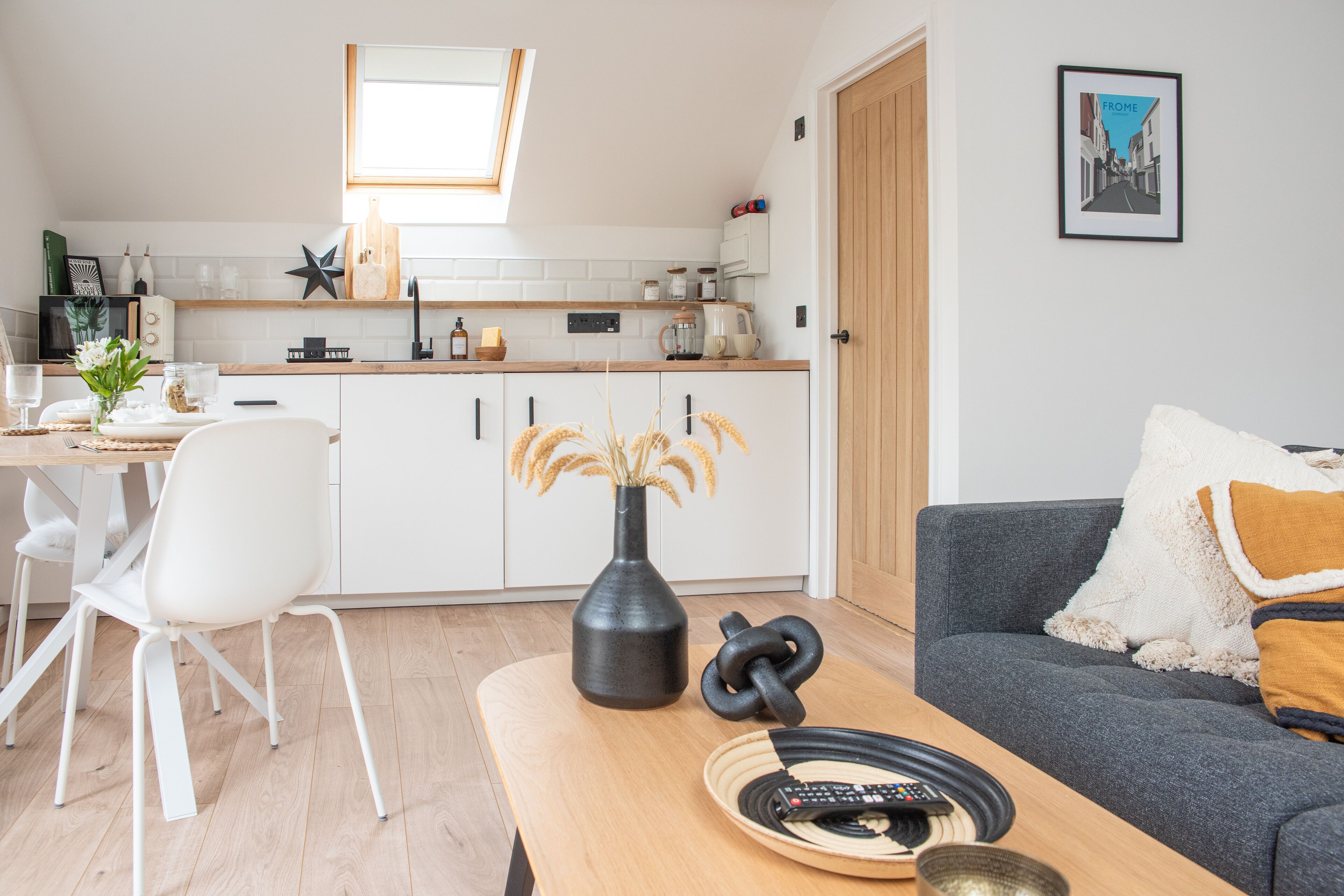 Stylish studio apartment in Frome 12’ Longleat