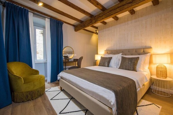 Deluxe Double Room 1