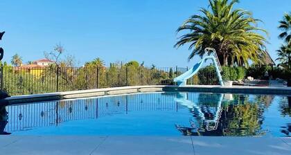 villa spain