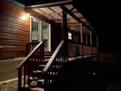 Hummingbird Cabin: Cummins Falls Oasis!