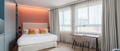 Luxury Room | 1 bedroom, premium bedding, in-room safe, desk
