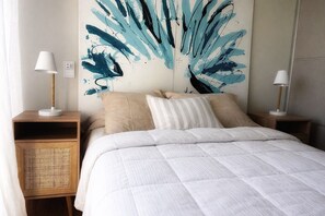 4 bedrooms, iron/ironing board, free WiFi, bed sheets - House sea view and swimming pool a few minutes walk from Biot village 4 bedrooms (Biot)