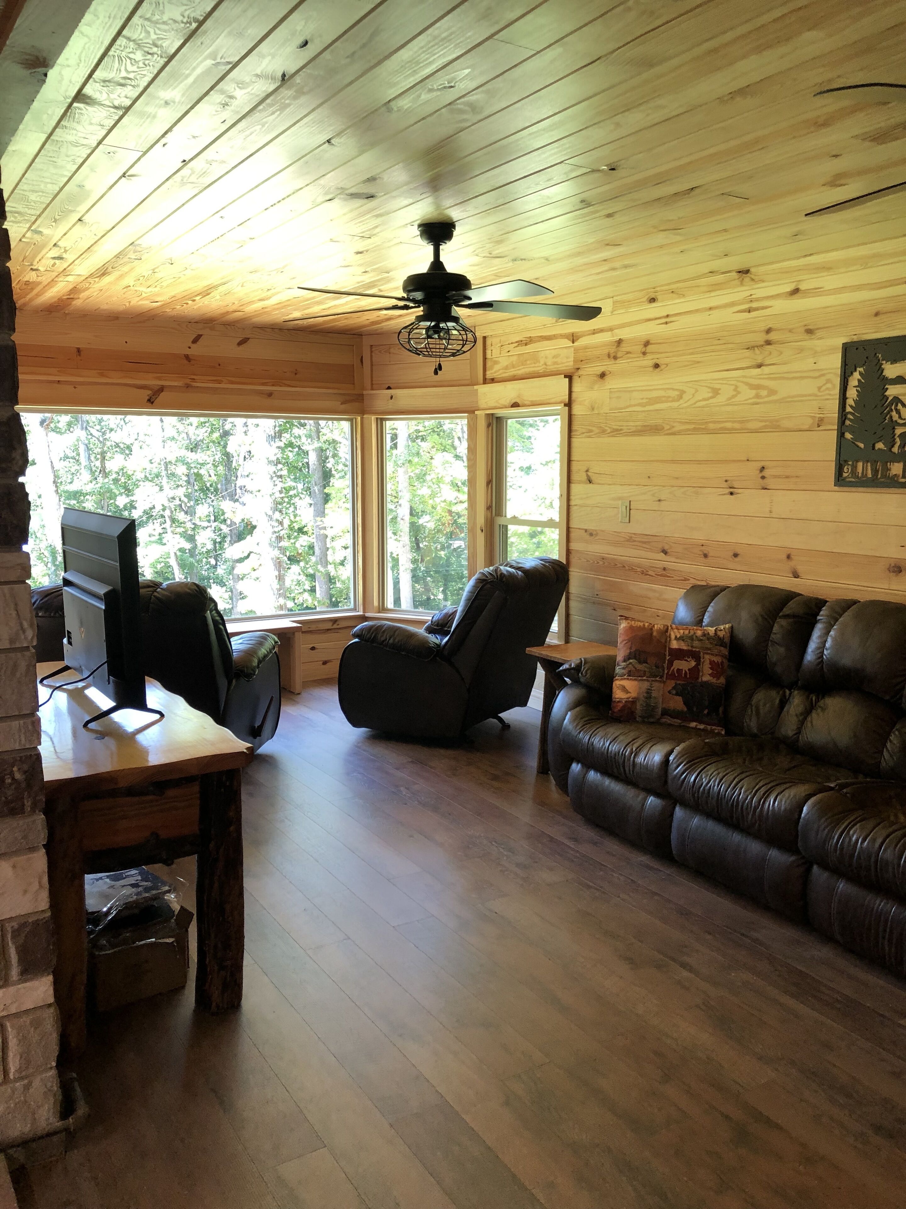 Ready for the Holidays!  Cozy fireplace and beautiful views.  Ample parking