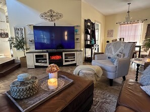 Smart TV, reproductor de DVD y impresora 