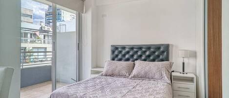 1 室のベッドルーム、WiFi (無料)