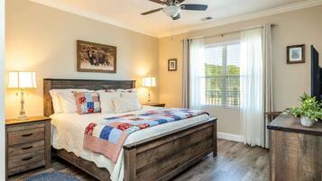 3 chambres, lit parapluie, Wi-Fi gratuit, draps fournis
