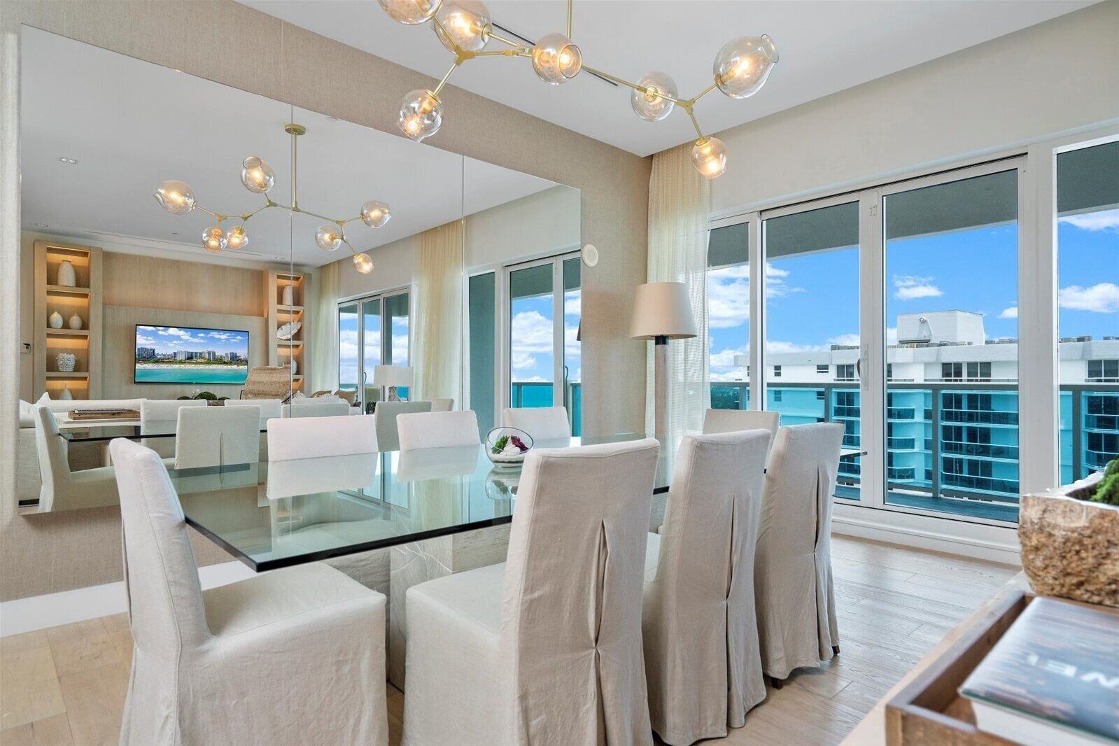 Premium 3-Bedroom Oceanview Penthouse at 1 Hotel Reviews, Deals