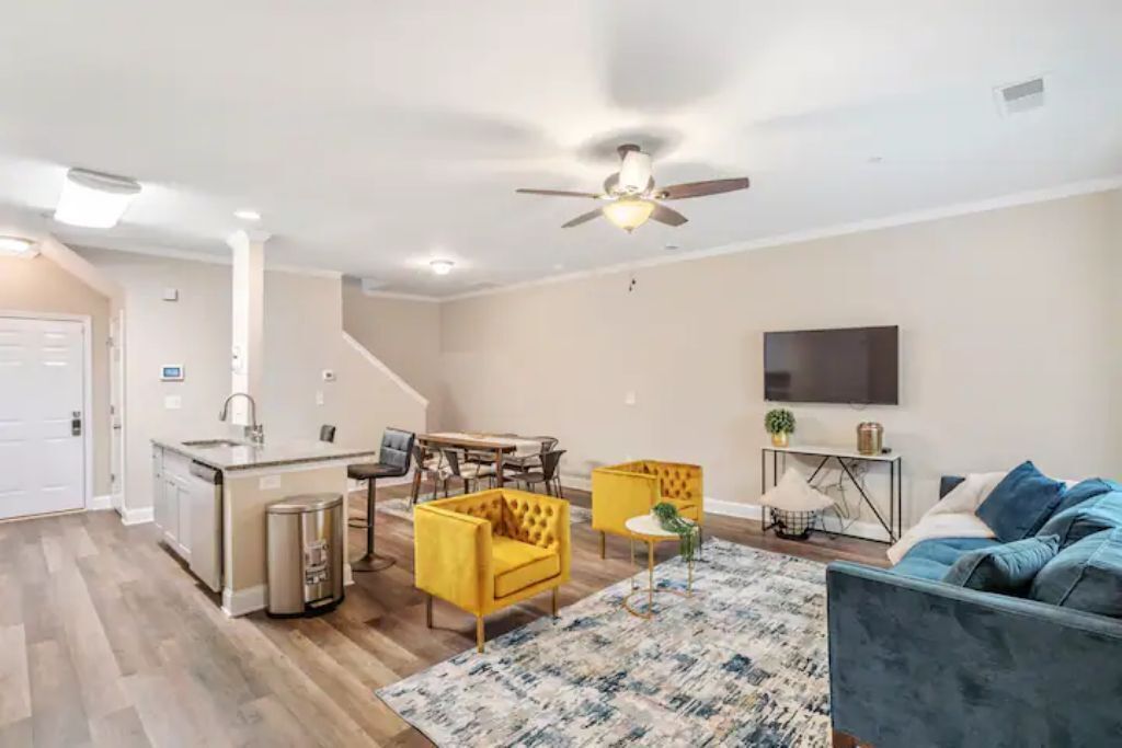 Suburban Retreat Townhouse