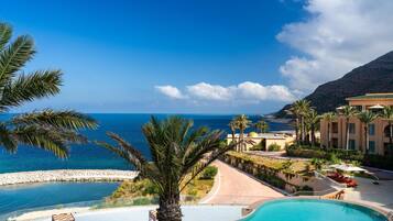 Literie de qualité supérieure, minibar, coffres-forts dans les chambres