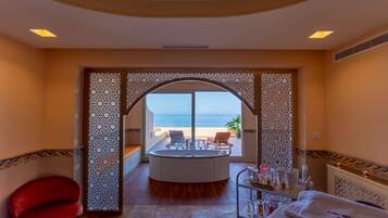 Couples treatment rooms, Turkish bath, body treatments, hydrotherapy