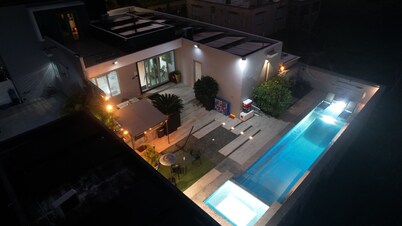Utopia Luxury Villa - Private Pool, Hydromassage Jacuzzi & Near Amazing Beaches