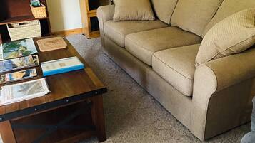 Smart-tv, videospil, dvd-afspiller, bordfodbold