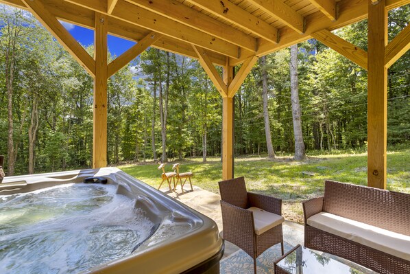 Bain à remous extérieur