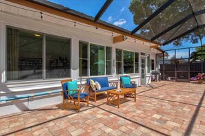 Terrace/patio - ☀️Private Pool Retreat -Near Anna Maria Island (Bradenton)
