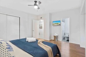 3 bedrooms, desk, free WiFi, bed sheets