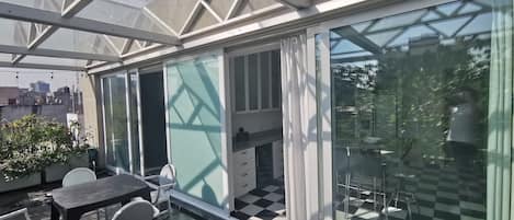 Deluxe Apartment | Terrace/patio